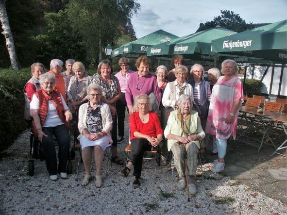 Bezirk Wisserland lud LandFrauen der ersten Stunde ein. – Foto 1
