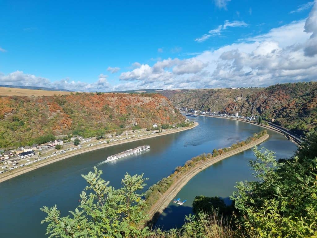 Tagesauflug der LandFrauen Frischer Wind e.V. Weyerbusch zur Loreley und nach Gau Bickelheim – Foto 2