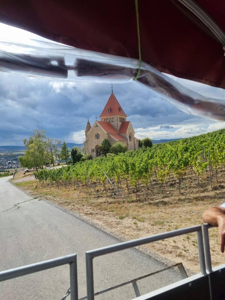 Tagesauflug der LandFrauen Frischer Wind e.V. Weyerbusch zur Loreley und nach Gau Bickelheim – Foto 8