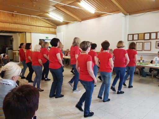 Tanz im Mai im Bürgerhaus Steinebach – Foto 1