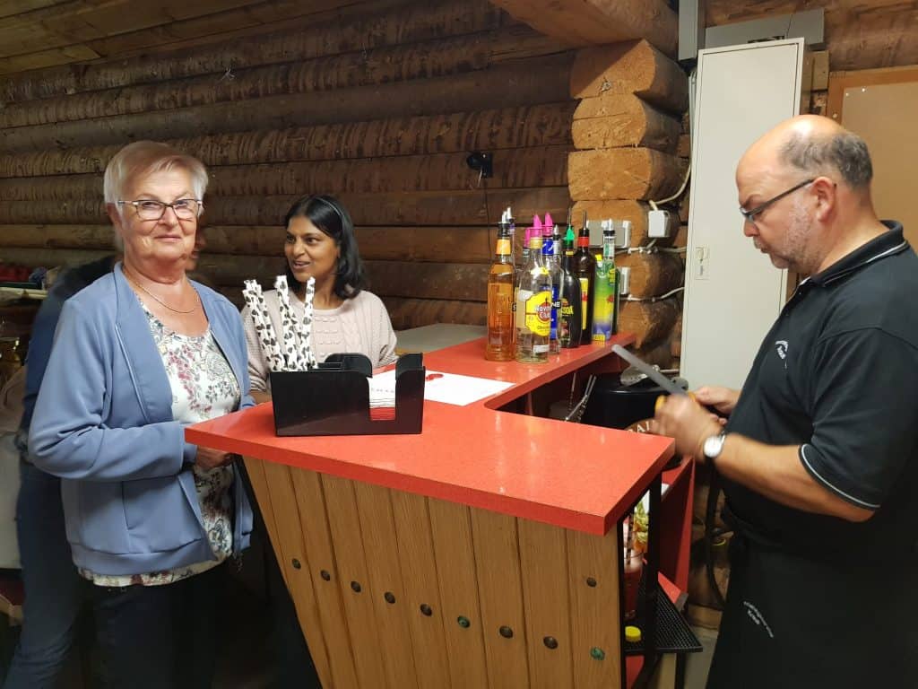 Cocktail-Probe in der Grillhütte Dickendorf – Foto 1