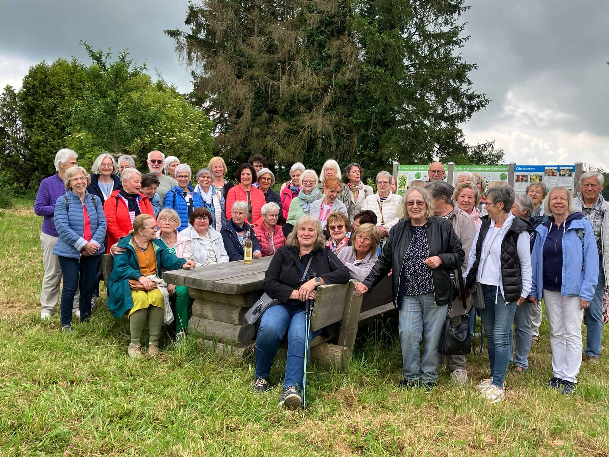 Landfrauen Bezirk Betzdorf verbringen erlebnisreiche Tage in Saarlouis und Metz – Foto 1