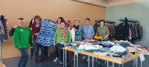 Kleiderbörse im Bürgerhaus Malberg – Foto 1