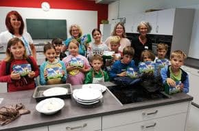 Kinder lernen Kochen – Foto 1