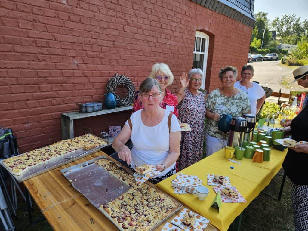 Chawwerusch-Theater aus der Pfalz begeisterte LandFrauen – Foto 6
