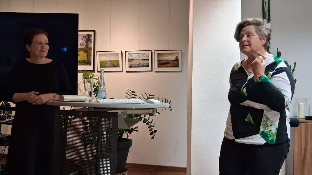 Katja Dörner gibt spannende Einblicke in politische Zusammenhänge – Foto 2