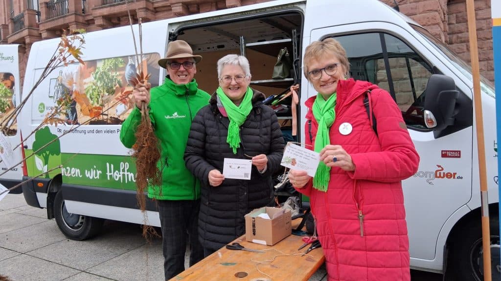 Aktion für Demokratie und Nachhaltigkeit heute in Mainz! – Foto 5