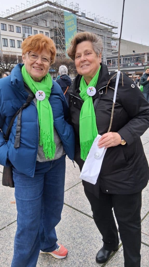 Aktion für Demokratie und Nachhaltigkeit heute in Mainz! – Foto 7